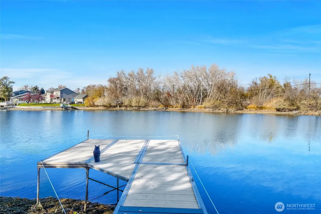 506 S Sandalwood Place Moses Lake WA 98837