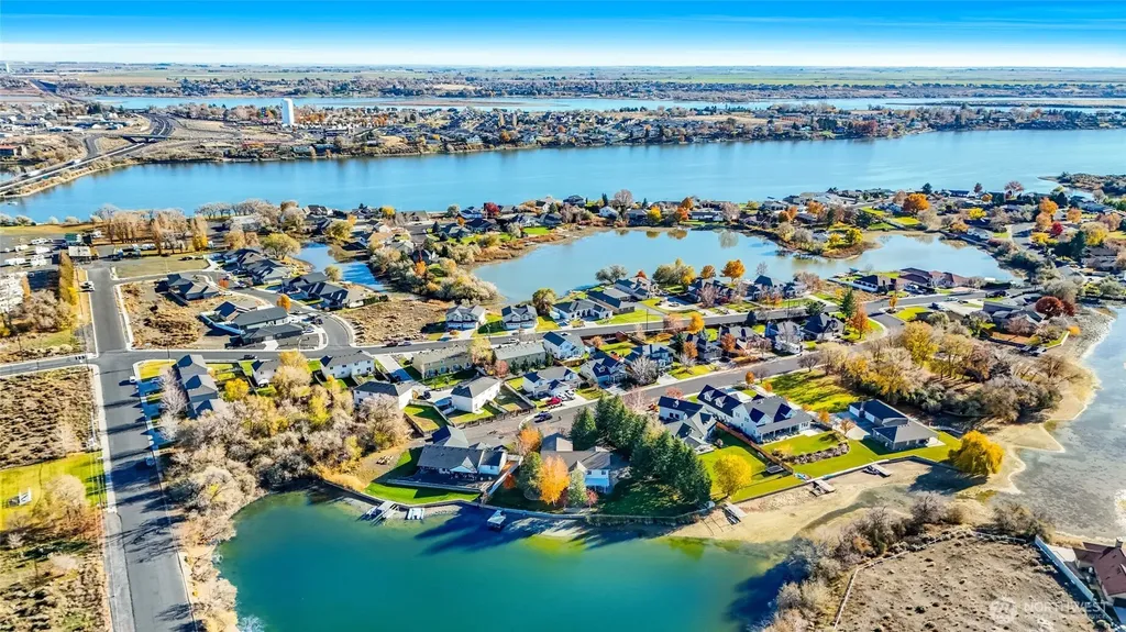 506 S Sandalwood Place Moses Lake WA 98837