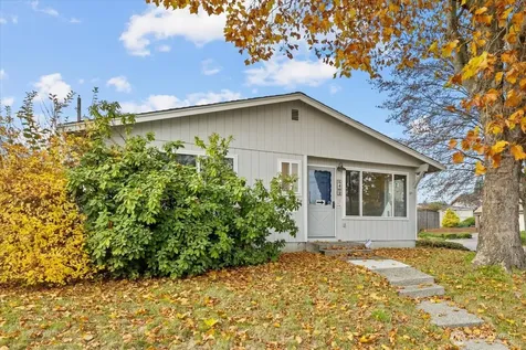 5402 Yakima Avenue Tacoma WA 98408