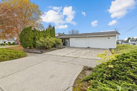 5402 Yakima Avenue Tacoma WA 98408