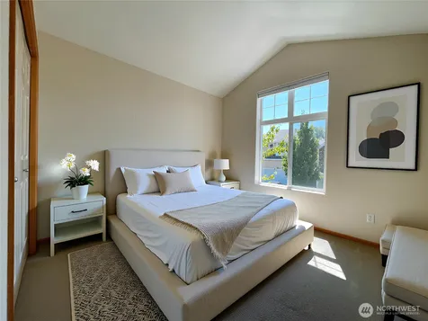 1118 S 36th Street Renton WA 98055