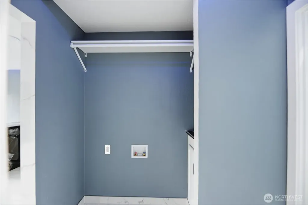 748 S Cloverdale Street Seattle WA 98108