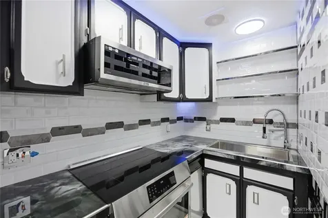 748 S Cloverdale Street Seattle WA 98108