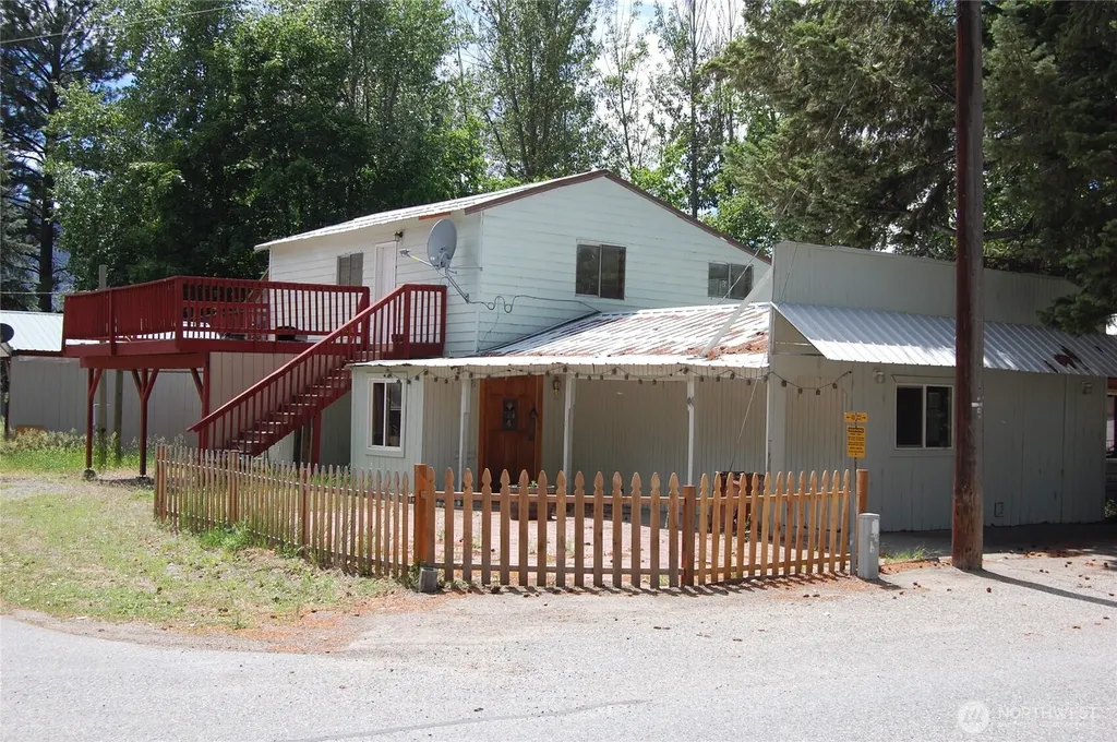 117 E Lake Street Conconully WA 98819