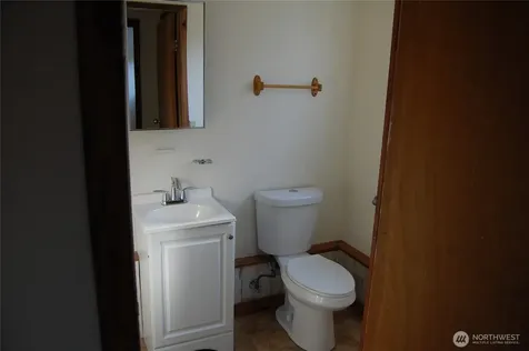 117 E Lake Street Conconully WA 98819