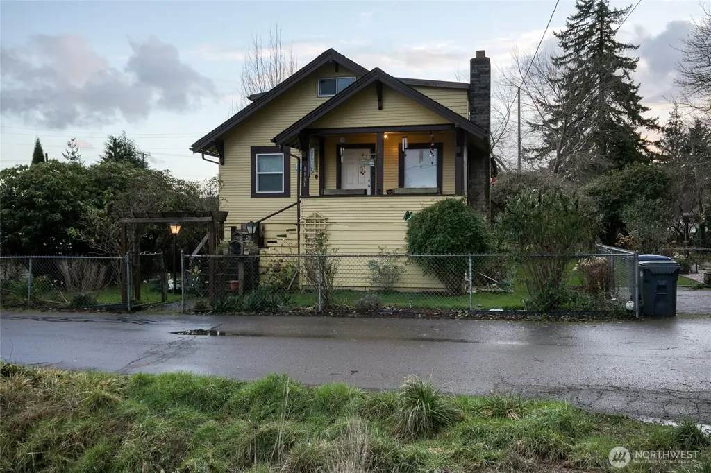 1131 W Schley Street Aberdeen WA 98520