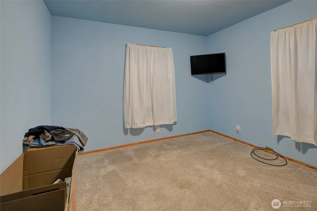 1131 W Schley Street Aberdeen WA 98520