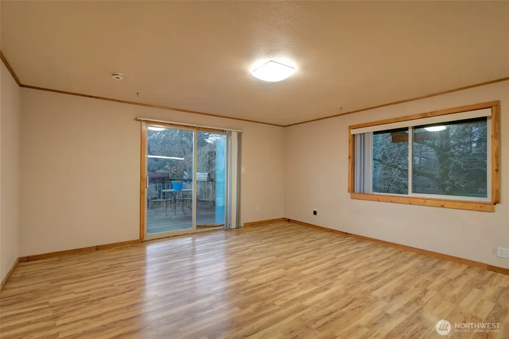 1131 W Schley Street Aberdeen WA 98520