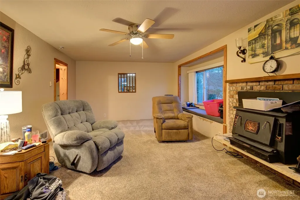 1131 W Schley Street Aberdeen WA 98520