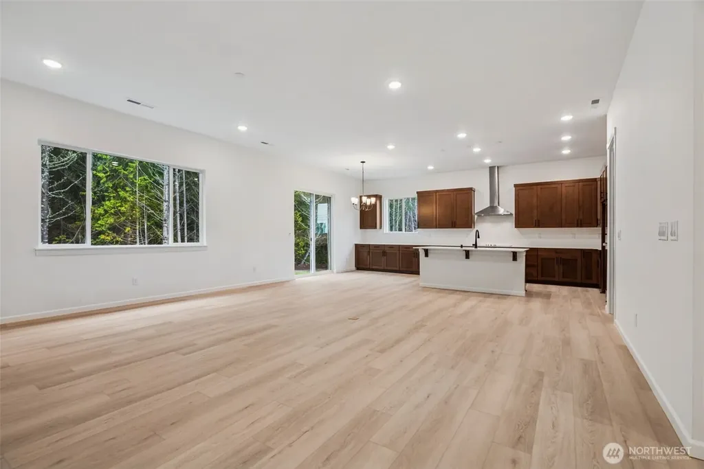 60 Mccartney Peak Lane Port Ludlow WA 98365