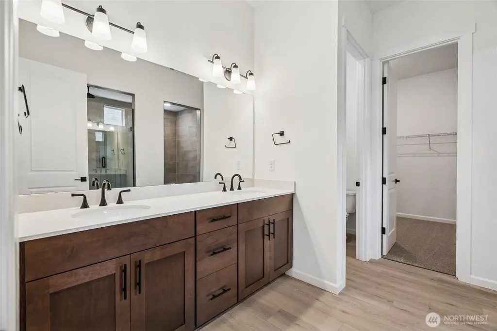 60 Mccartney Peak Lane Port Ludlow WA 98365