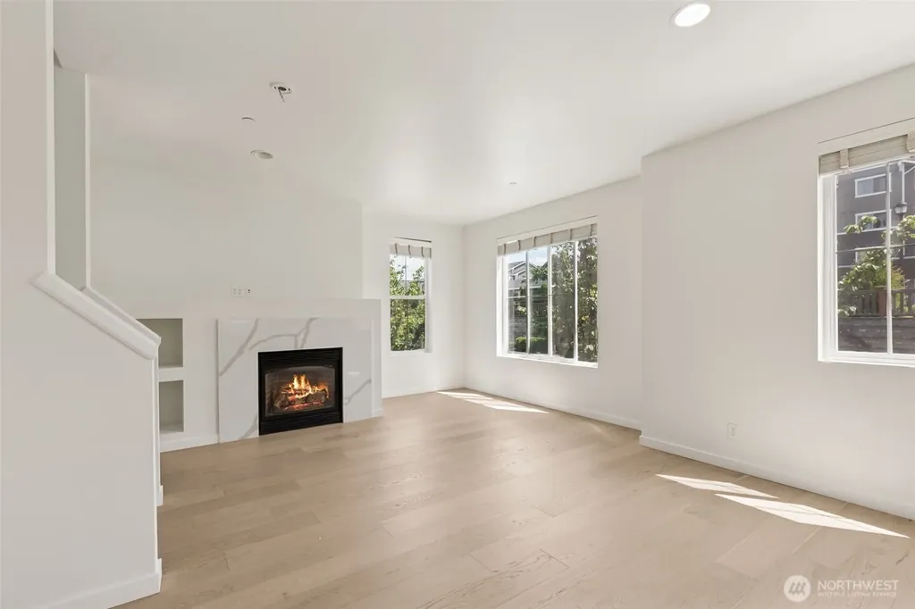 861 5th Place NE Issaquah WA 98029