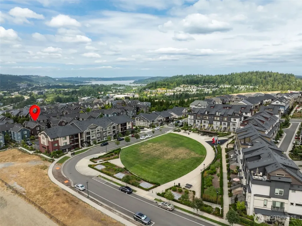 861 5th Place NE Issaquah WA 98029