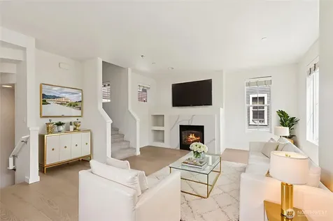 861 5th Place NE Issaquah WA 98029
