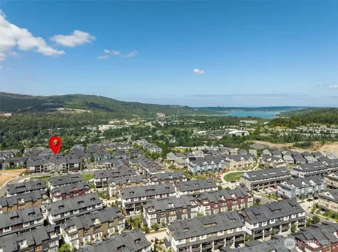 861 5th Place NE Issaquah WA 98029