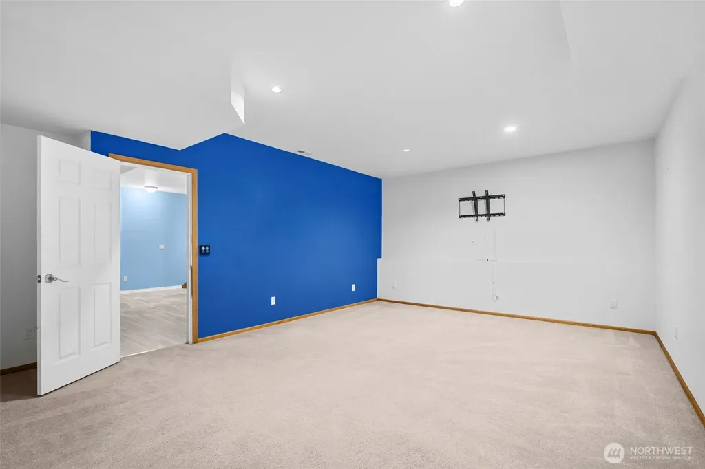 2311 202nd Avenue SW Lakebay WA 98349