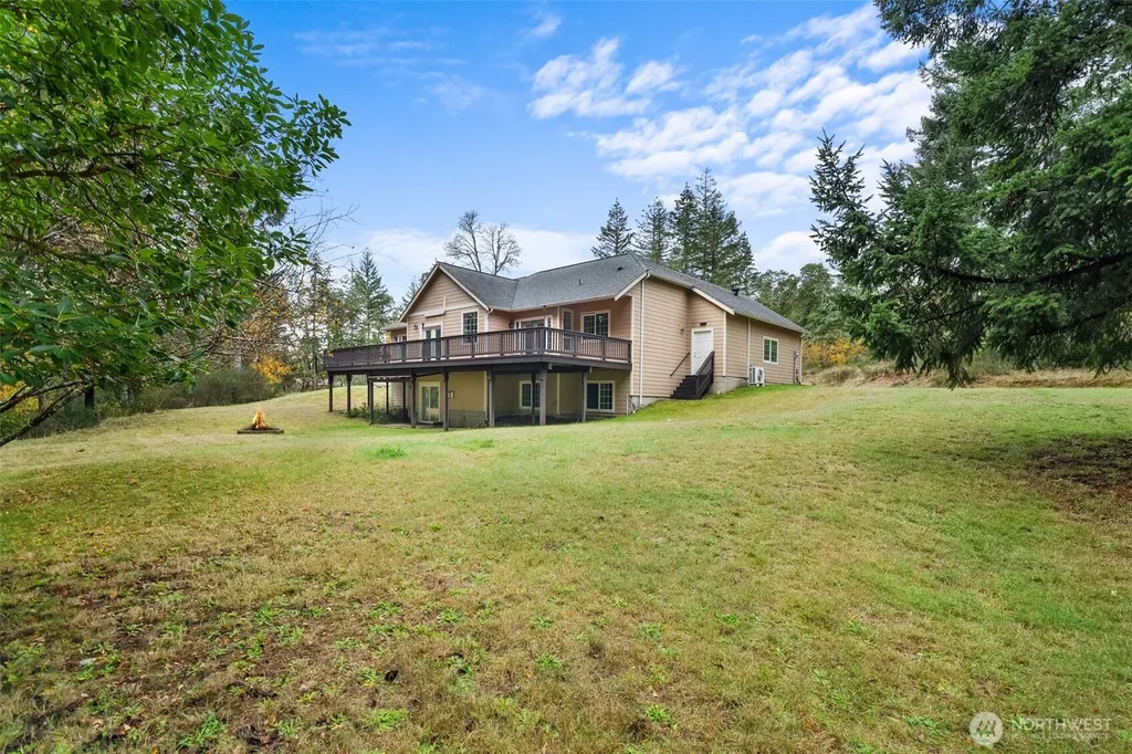 2311 202nd Avenue SW Lakebay WA 98349