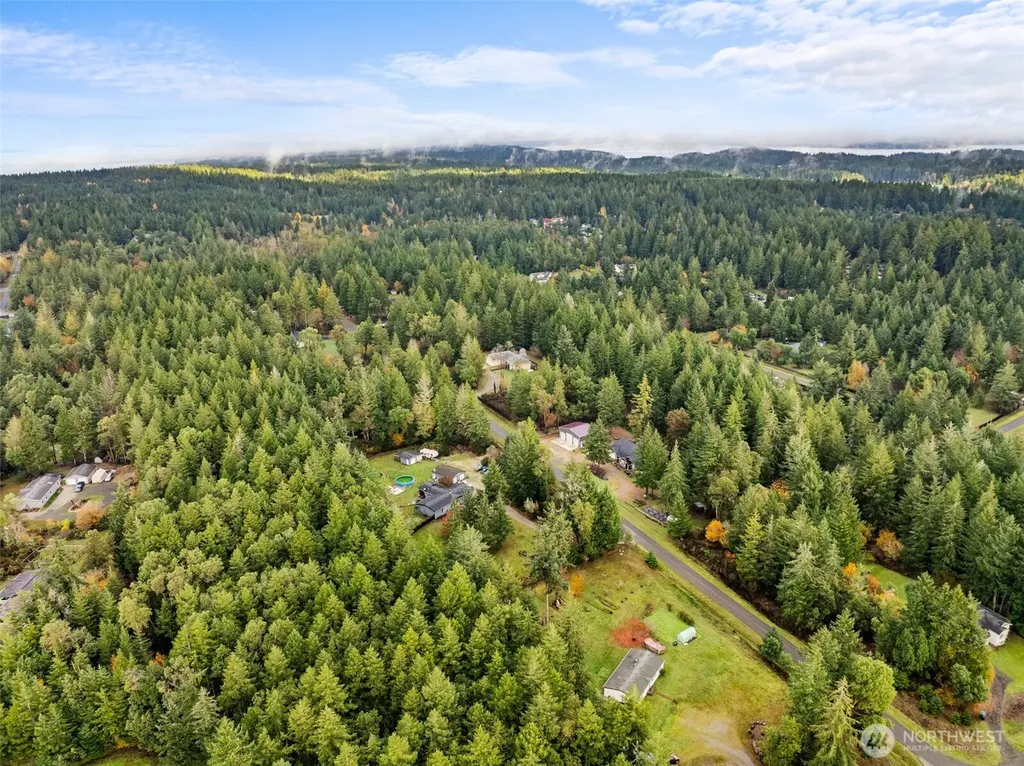 2311 202nd Avenue SW Lakebay WA 98349