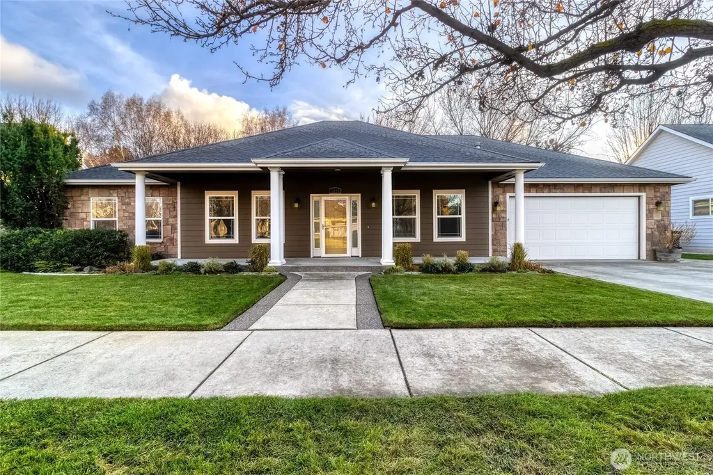 1676 Greenbriar Drive Walla Walla WA 99362