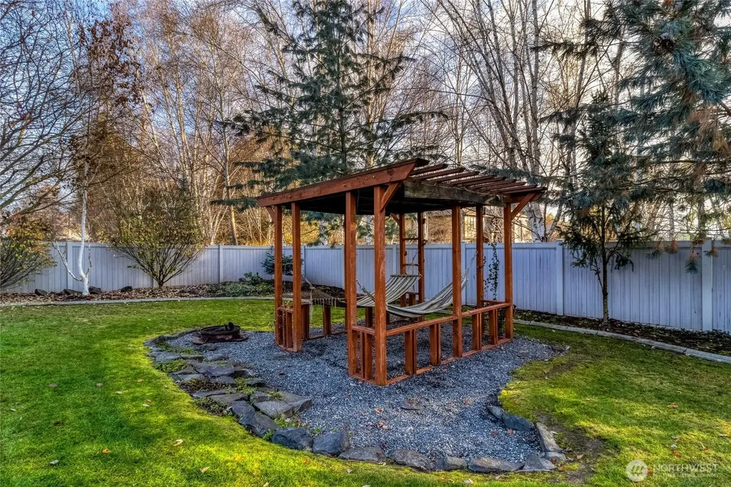 1676 Greenbriar Drive Walla Walla WA 99362