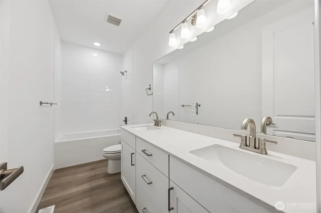 14528 203rd Avenue E Bonney Lake WA 98391