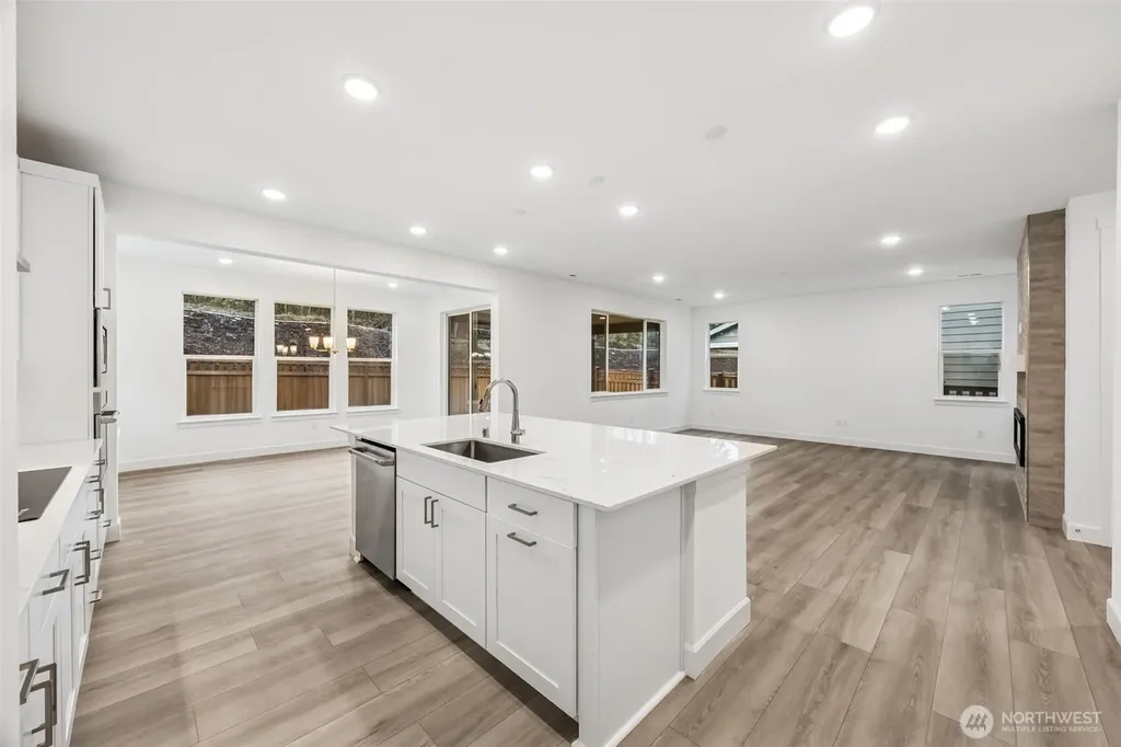 14528 203rd Avenue E Bonney Lake WA 98391