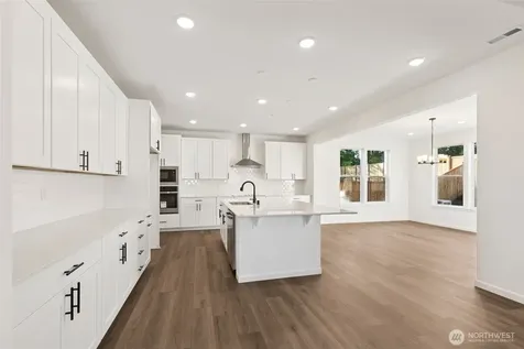 349 N 55th Street Mount Vernon WA 98273