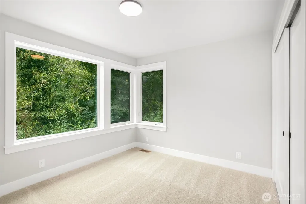 13032 SE 19th Court Bellevue WA 98005