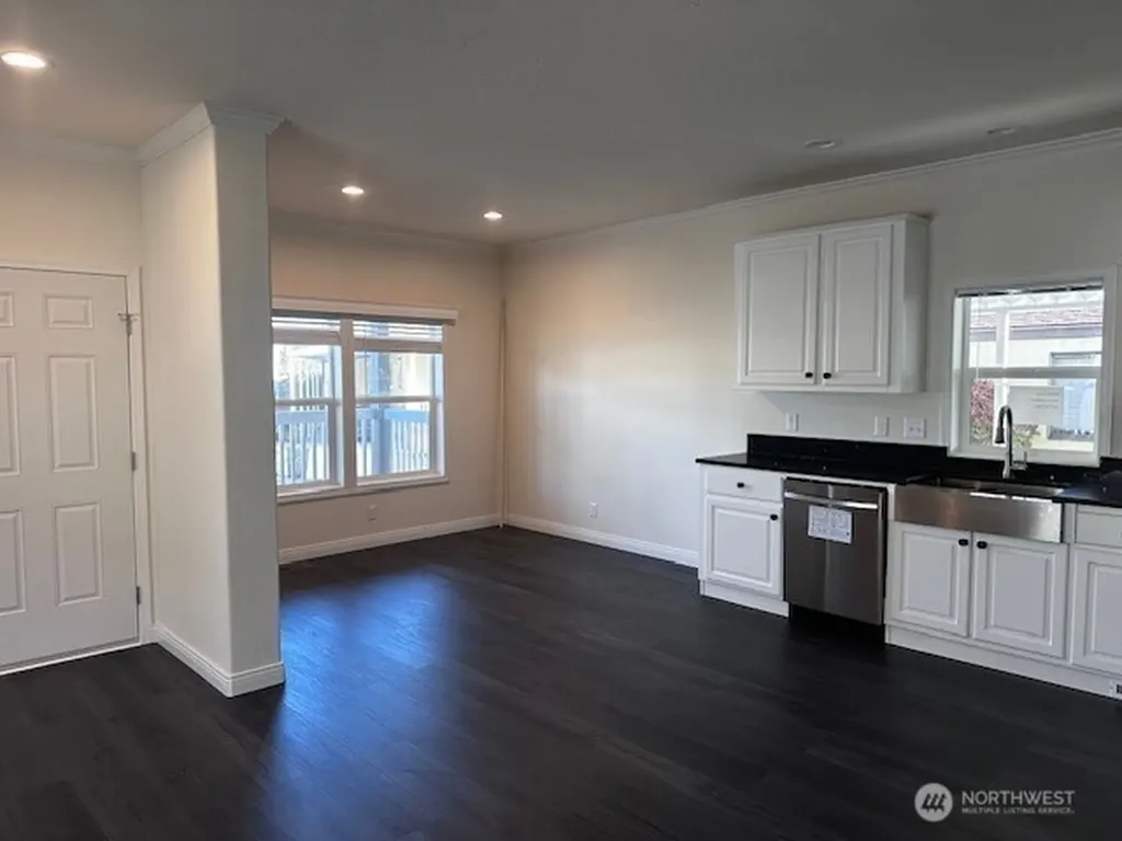 2101 324th Street Federal Way WA 98003