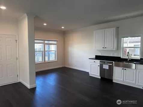 2101 324th Street Federal Way WA 98003