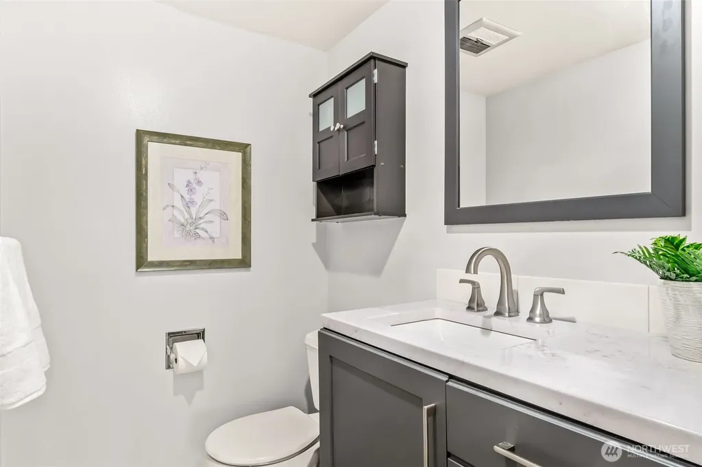 11907 NE 133rd Place Kirkland WA 98034