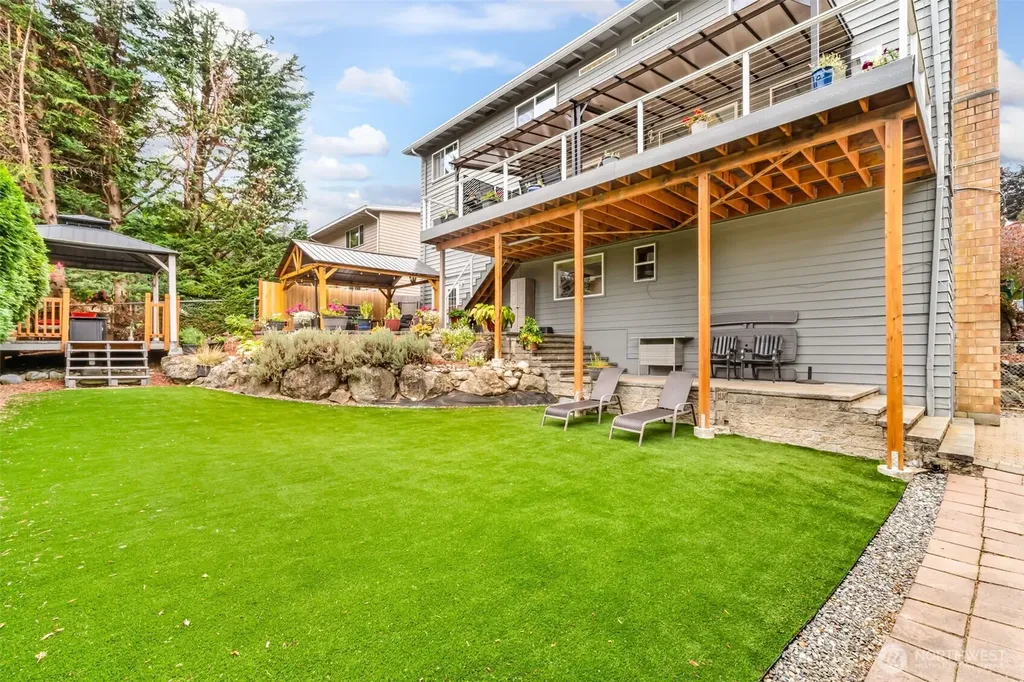 11907 NE 133rd Place Kirkland WA 98034