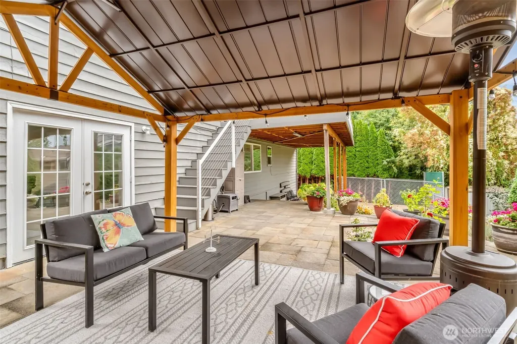 11907 NE 133rd Place Kirkland WA 98034