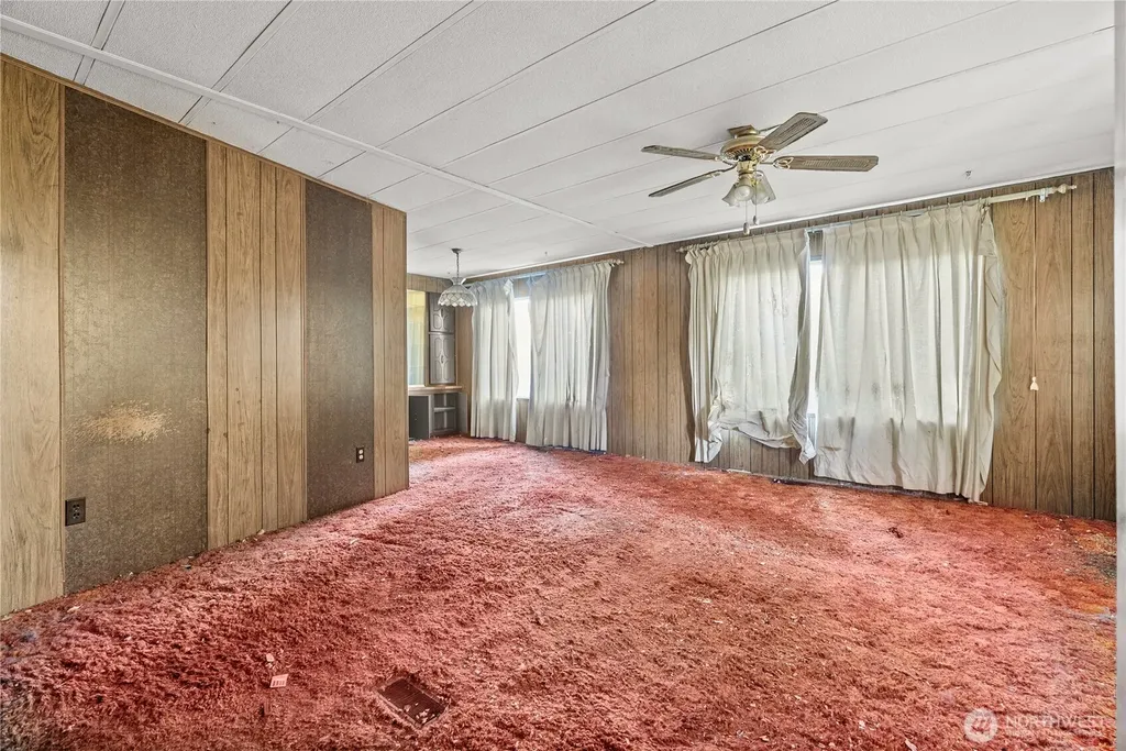 13405 Cedar Court E Bonney Lake WA 98391