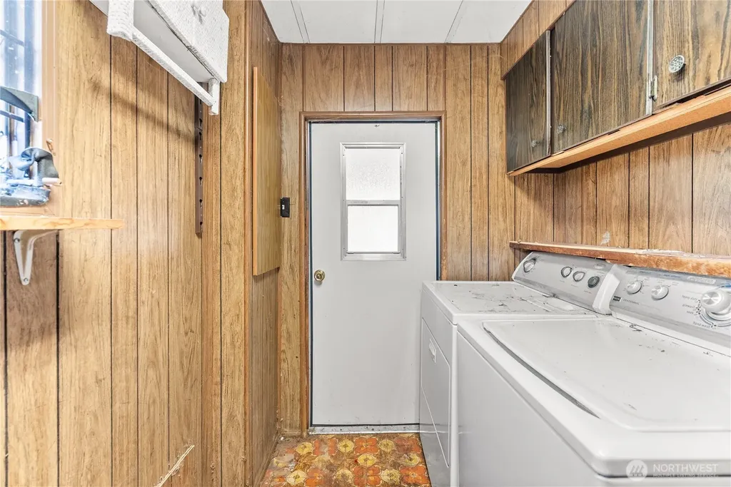 13405 Cedar Court E Bonney Lake WA 98391