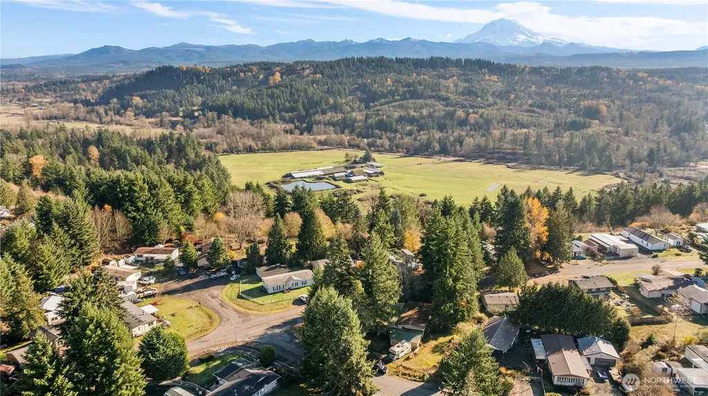 13405 Cedar Court E Bonney Lake WA 98391
