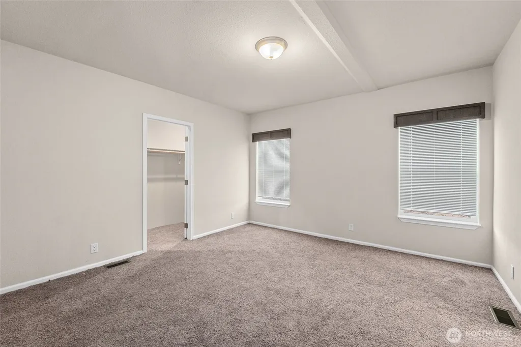 906 Valley Avenue Chewelah WA 99109