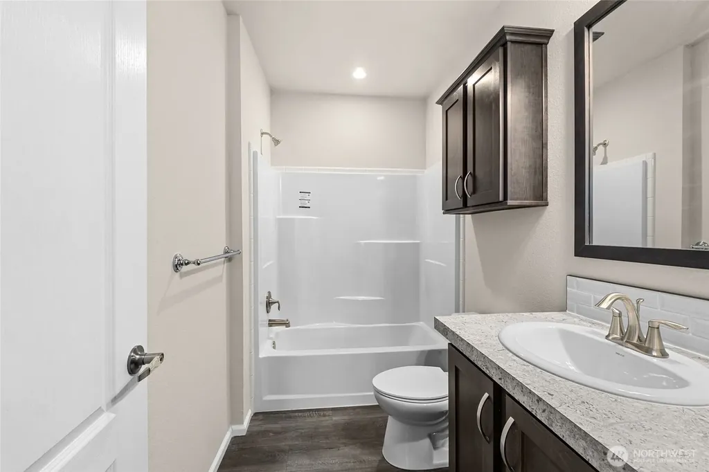 906 Valley Avenue Chewelah WA 99109