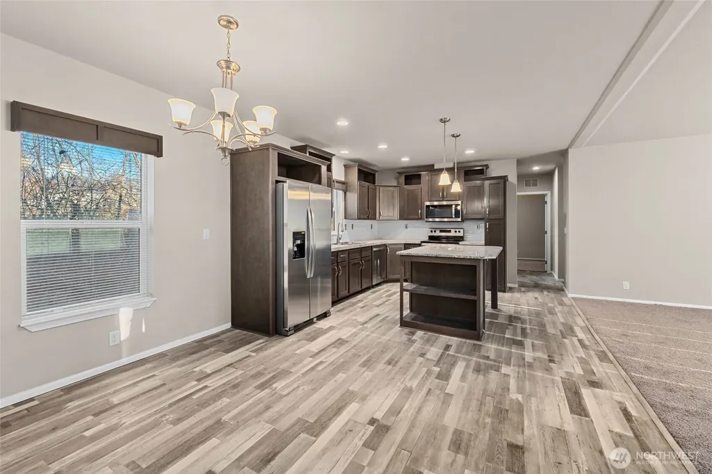 906 Valley Avenue Chewelah WA 99109