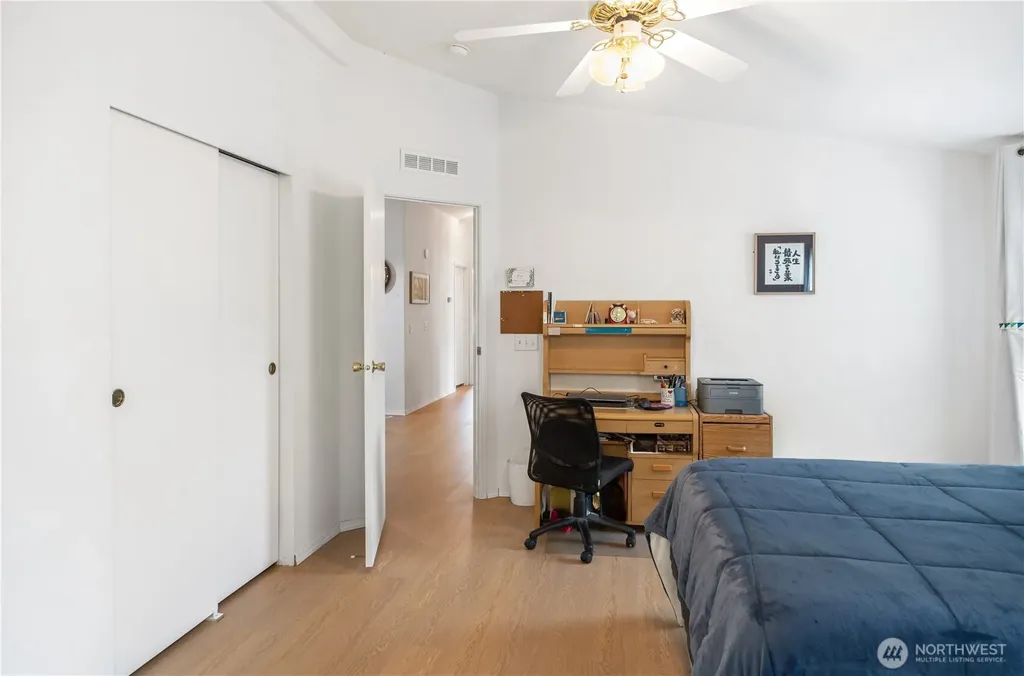 7083 NE Taurus Lane Bremerton WA 98311