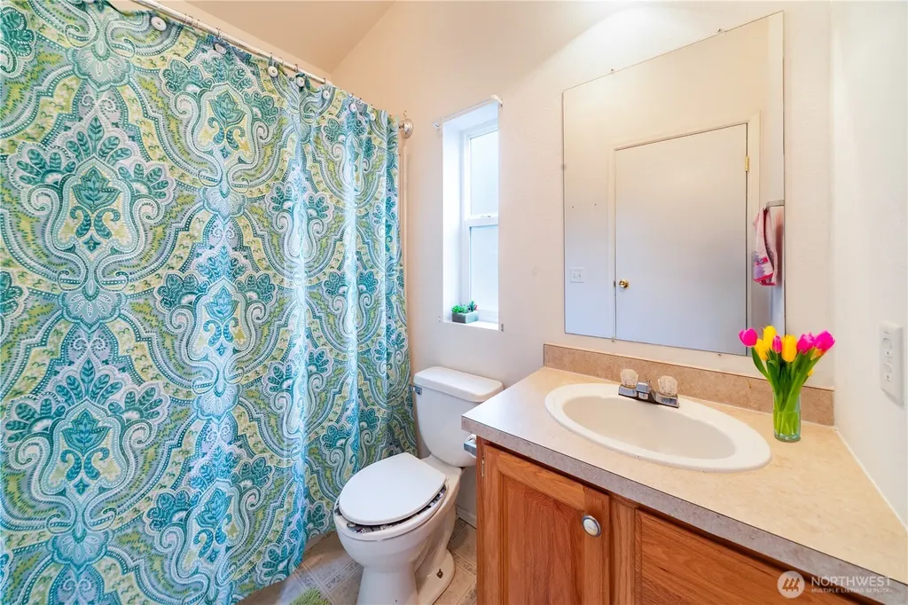 7083 NE Taurus Lane Bremerton WA 98311