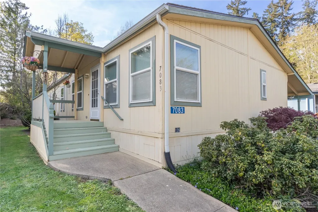 7083 NE Taurus Lane Bremerton WA 98311