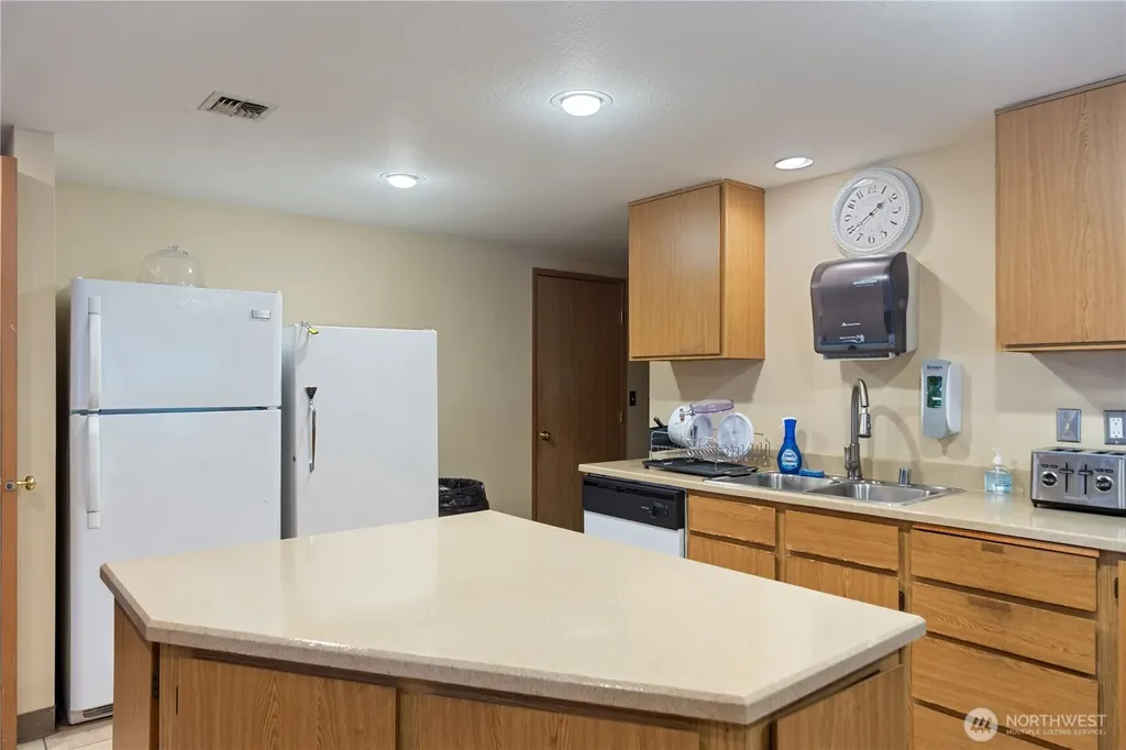 7083 NE Taurus Lane Bremerton WA 98311
