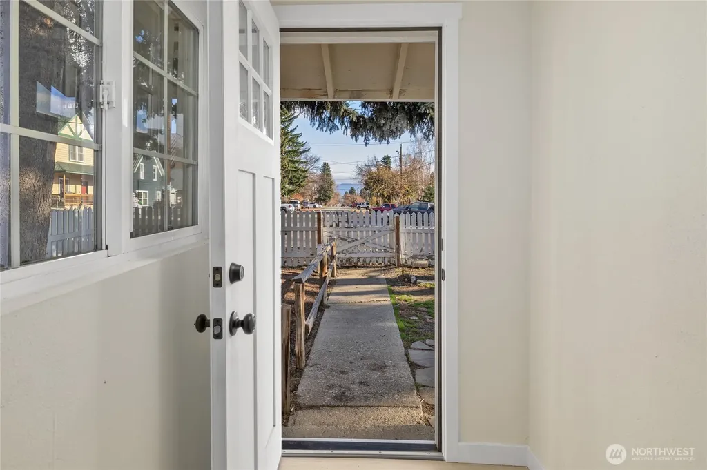 302 Stafford Street Cle Elum WA 98922