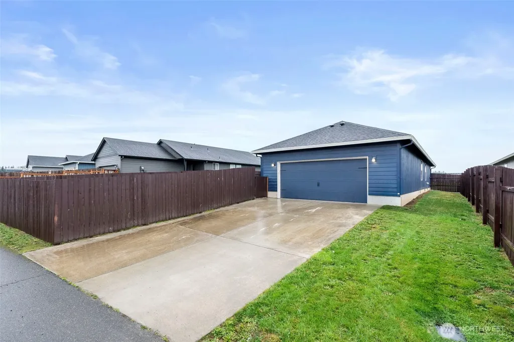 404 Herren Avenue Winlock WA 98596