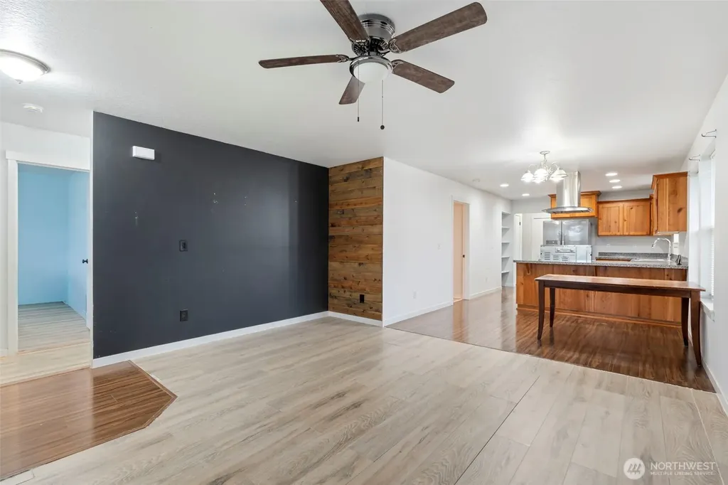 404 Herren Avenue Winlock WA 98596