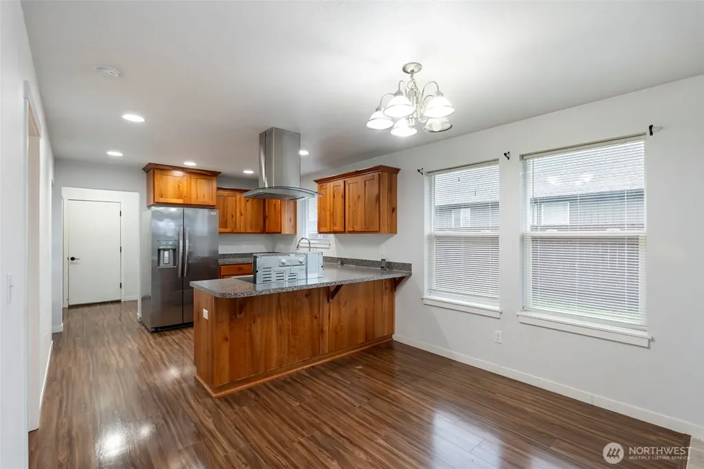 404 Herren Avenue Winlock WA 98596