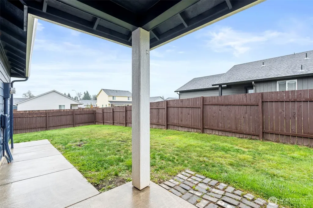 404 Herren Avenue Winlock WA 98596