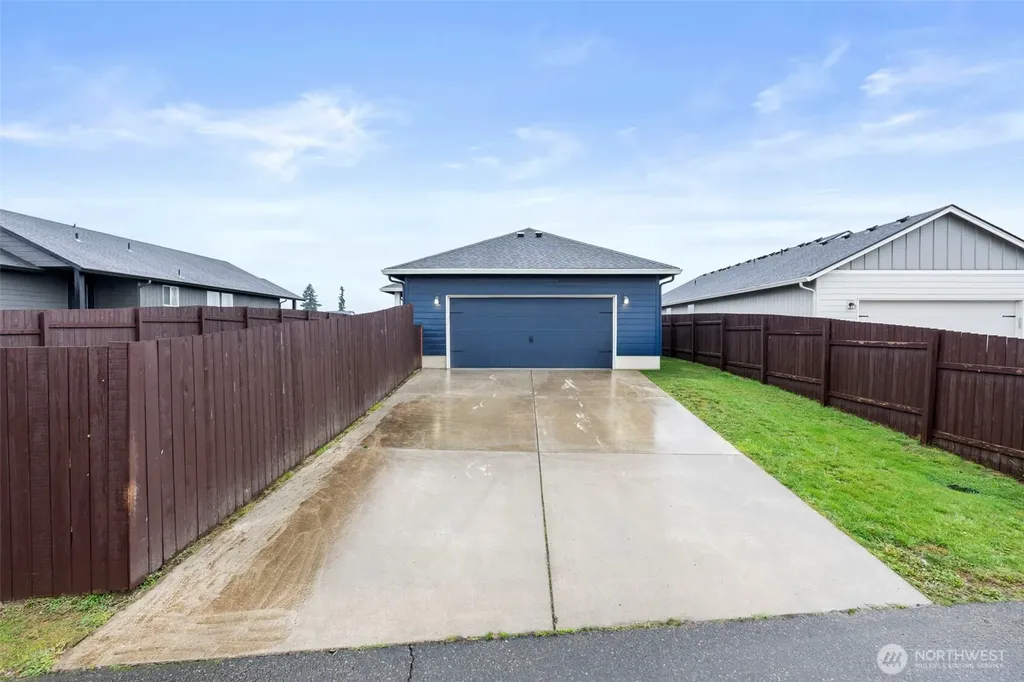 404 Herren Avenue Winlock WA 98596