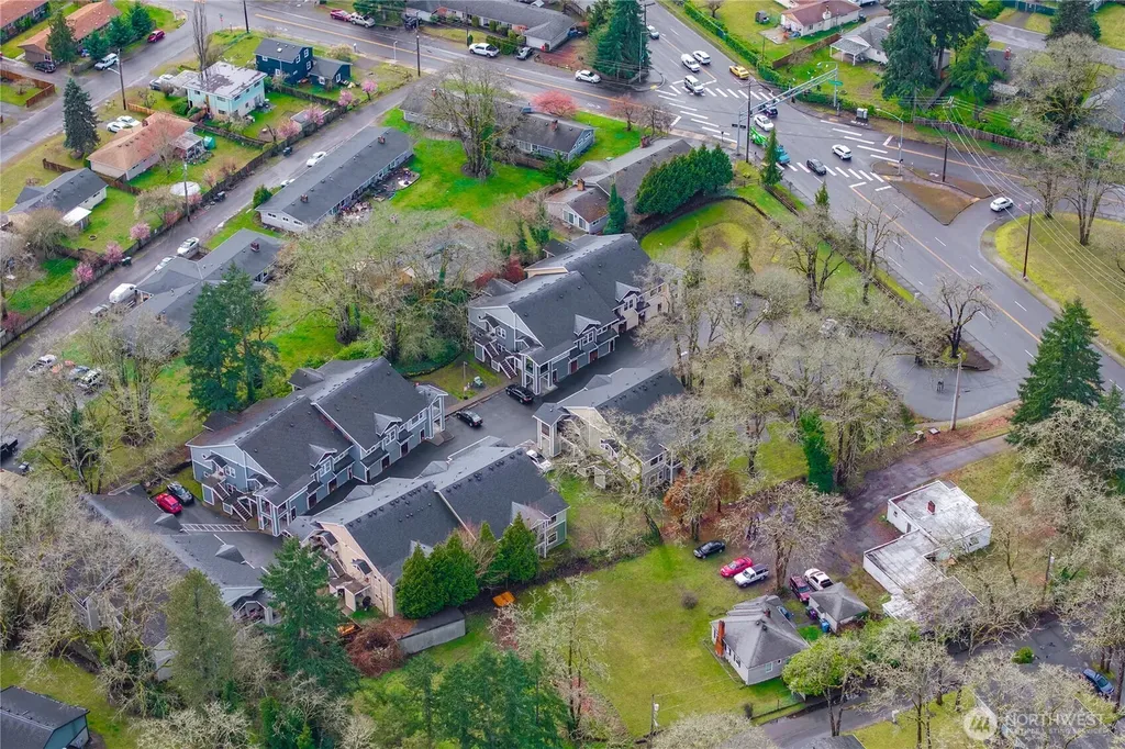 8113 Custer Rd. SW Lakewood WA 98499